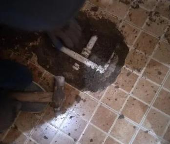 钦州卫生间漏水维修公司为您分享下卫生间渗水如何处理及注意事项